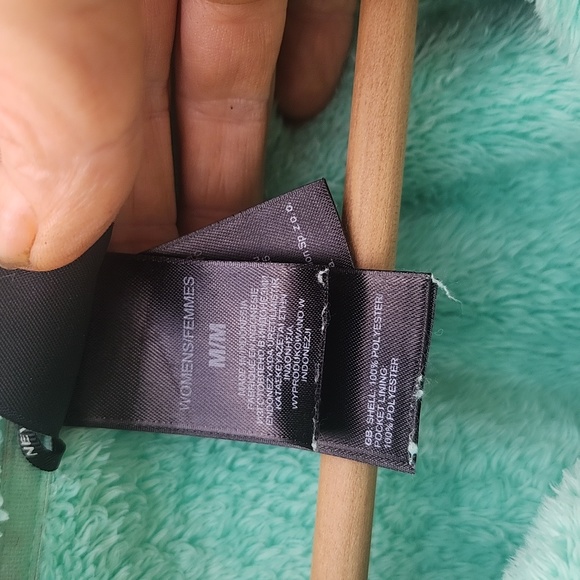 North Face jacket - Picture 3 of 3